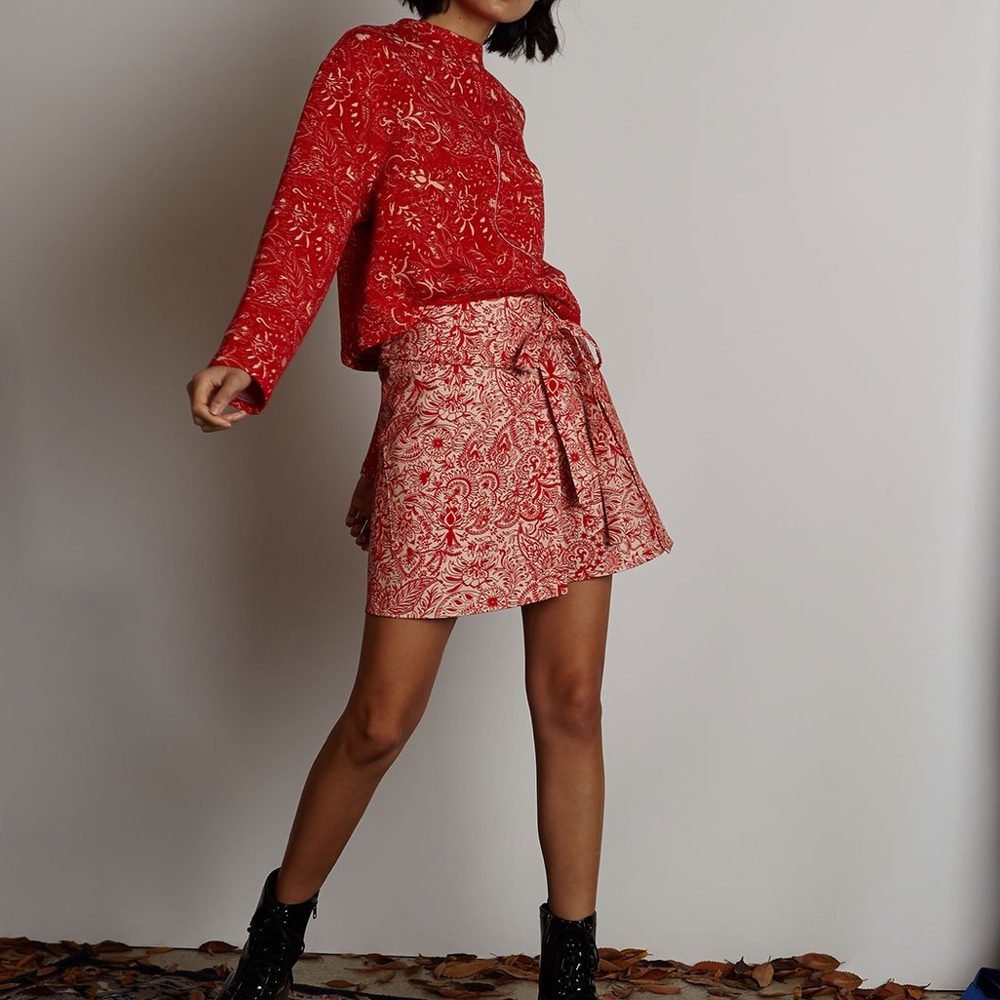 The Kit wrap kilt skirt in peach paisley